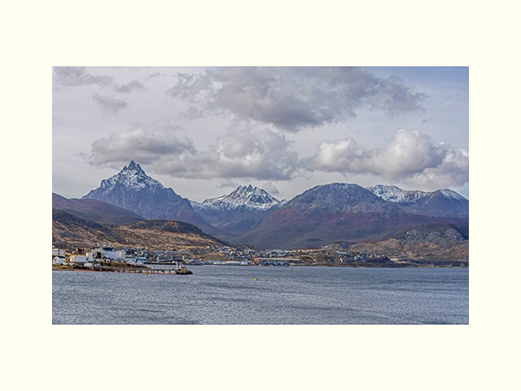 All Images By Ron MacDonnell Roberts.  © 2023.  All Rights Reserved.