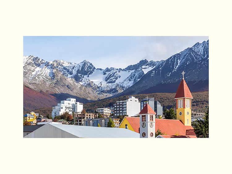 All Images By Ron MacDonnell Roberts.  © 2023.  All Rights Reserved.