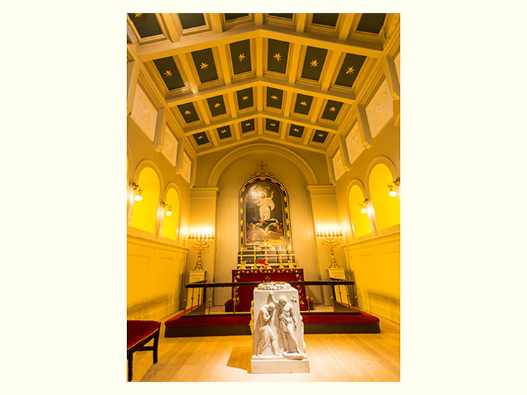 All Images By Ron MacDonnell Roberts.  © 2023.  All Rights Reserved.