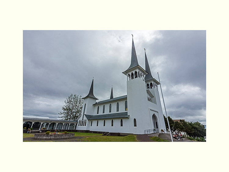 All Images By Ron MacDonnell Roberts.  © 2023.  All Rights Reserved.