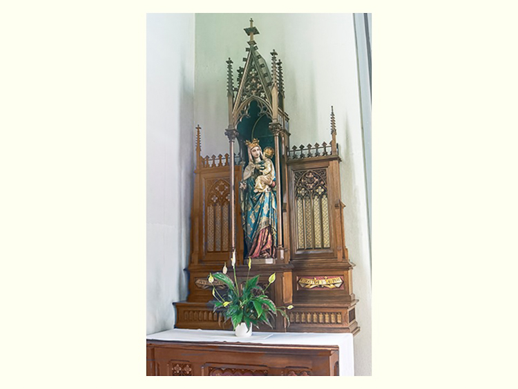 All Images By Ron MacDonnell Roberts.  © 2023.  All Rights Reserved.