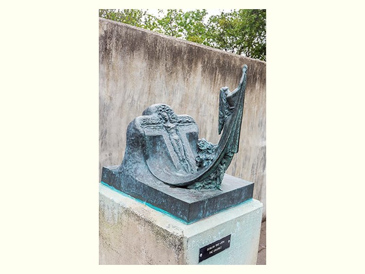 All Images By Ron MacDonnell Roberts.  © 2023.  All Rights Reserved.